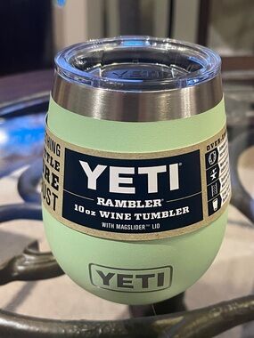 New YETI RAMBLER Wine Tumbler